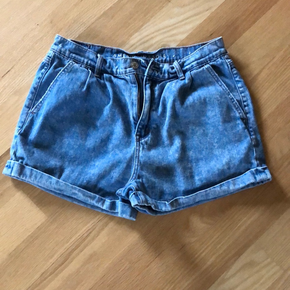 American Eagle Mom Short size 8